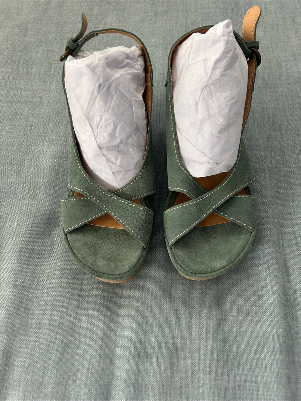 Sundance Green Suede Crisscross Wedge Sandals. European size 39.  New w/o tags.